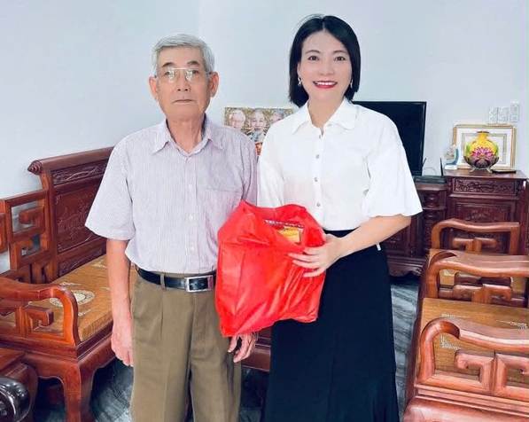Mở ảnh